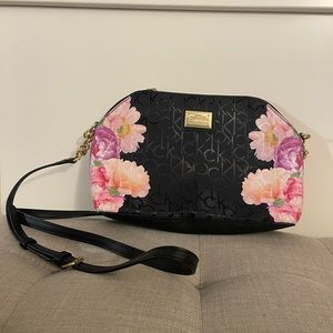 Calvin Klein crossbody with floral design!